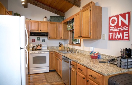 Gatlinburg - Pigeon Forge Casa | Enormes terrazas con A + Vistas-Bañera de hidromasaje-Firepl-Camas King-WiFi-Solo 2 millas de Parkway