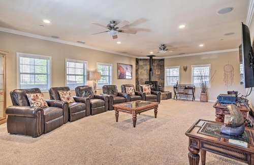Blue Jay Casa | Huge Lake Arrowhead Home with 3 Decks and Grill!