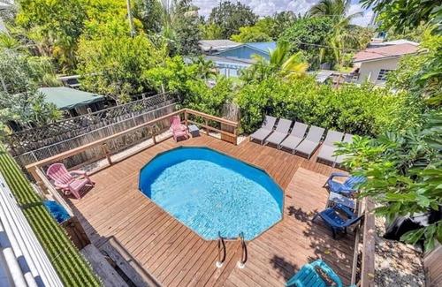 Downtown Fort Lauderdale Casa | Huge Mansion, Game Room, Heated Pool, City view Rooftop, Walk to Las Olas