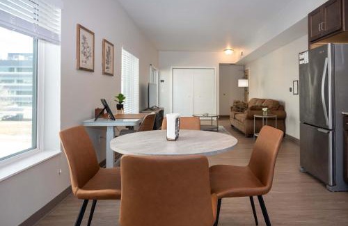 Historic Southwest Apartamento | HUGE New Apartment Next to Mayo, Free Parking