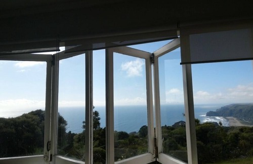 New Lynn Cabaña | Enormes vistas al mar y vistas de la costa oeste