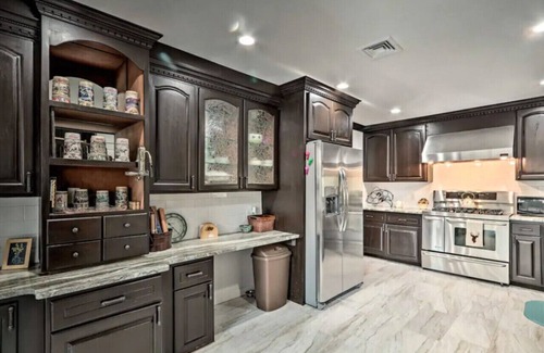 Cresco Casa | Huge Poconos Retreat with a Hot Tub a Heated Pool and close to hiking
