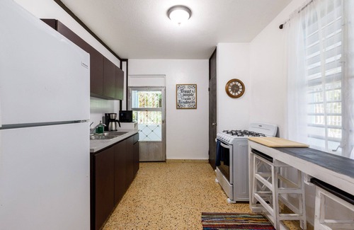 Mata de Platano Casa | Huge Porch House in Rainforest 15 min from Beach