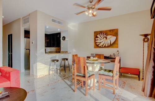 Playacar Fase I Condominio | Gran condominio frente al mar en Playacar con capacidad para 8 personas. NUEVOS PRECIOS MÁS BAJOS