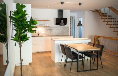 Schonberg Apartamento | HUGOS Design House am Waldrand - ruhig & modern