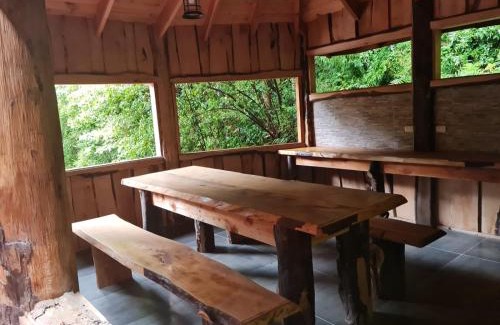 Neltume Apartamento | HuiloHuilo San Avellano en Reserva Biologica