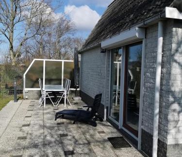 Sint Maartensvlotbrug Casa | Huisje aan de kust