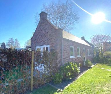 Zuid-Scharwoude Casa | Huisje Suus, inclusief jacuzzi, kano en kajak