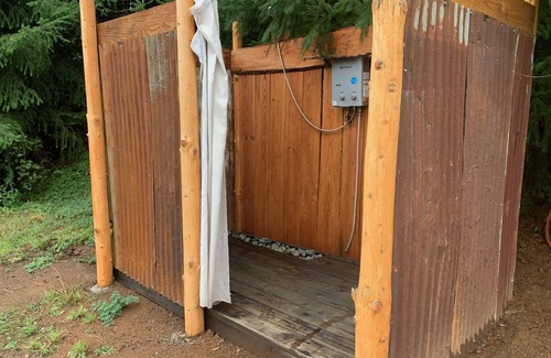 Blue Lake Cabina | Humboldt Glamping! A unique experience...Your very own private camp!