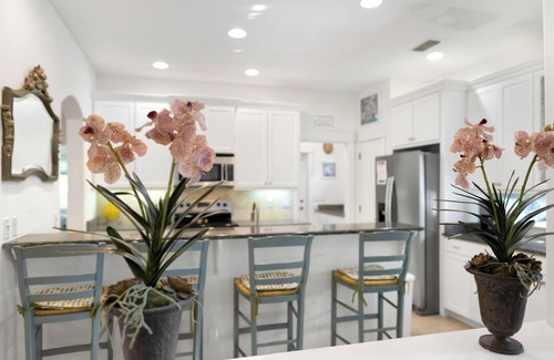 Sugarwood Beach Casa | Hummingbird Cottage - Especiales de vacaciones de otoño, 3 bicicletas