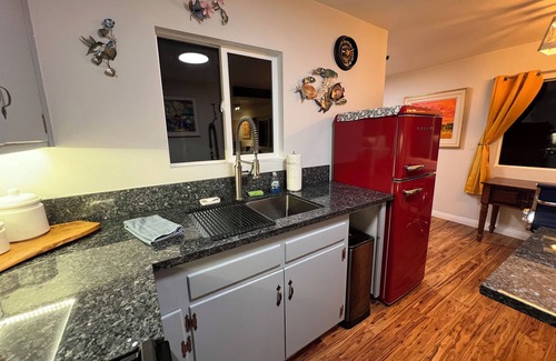 Frazier Park Casa | Hummingbird Mountain Cottage