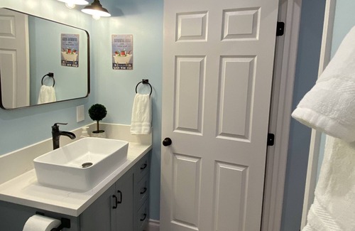 Wrightwood Casa | Hummingbird Suite