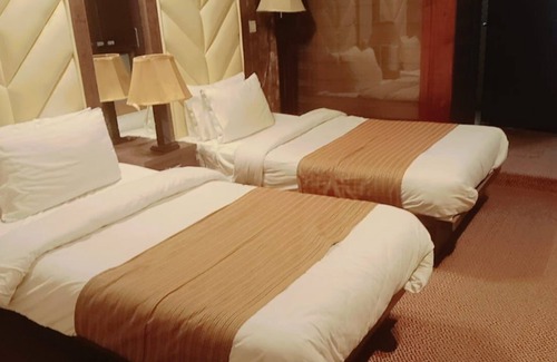 Rawalpindi Hotel | Hunain Hotel