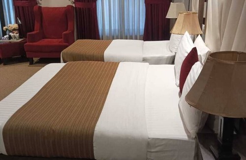 Rawalpindi Hotel | Hunain Hotel
