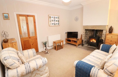 Penistone Casa | Hunter House, Sheffield