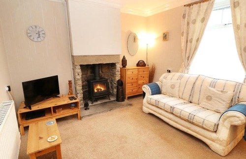 Penistone Casa | Hunter House, Sheffield