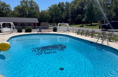 Indian Point Complejo | Hunter's Friend Resort on Indian Point
