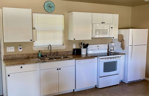 Concan Cabina | Hunter's Ridge Cabins - 3