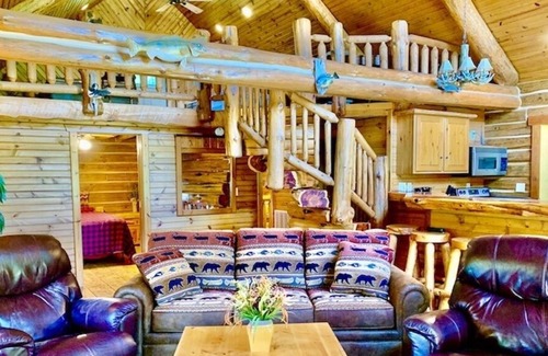 Dorchester Cabina | Hunters Hollow 5bed w/ HotTub