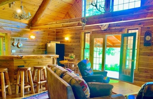 Dorchester Cabina | Hunters Hollow 5bed w/ HotTub