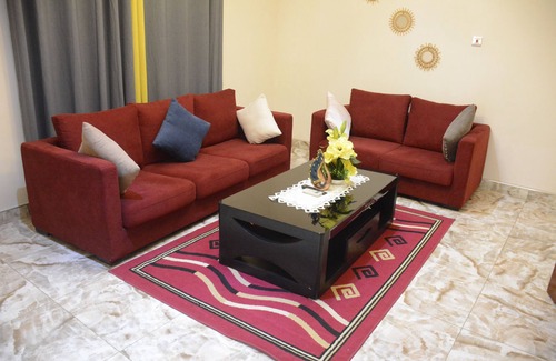 Madina Apartamento | Hunters Royal Apartments