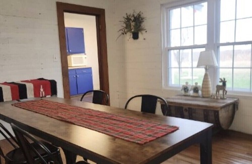 Vernon Casa | Hunting - Fishing - equestrian - Ranchette