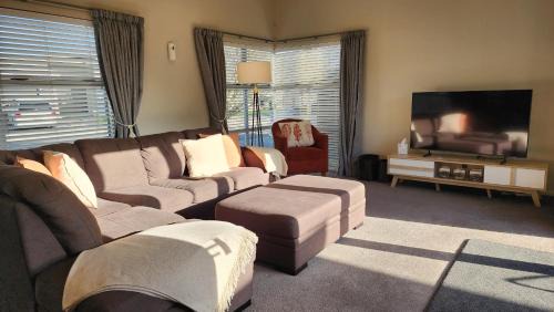 Hamilton Casa | Huntington Hideaway