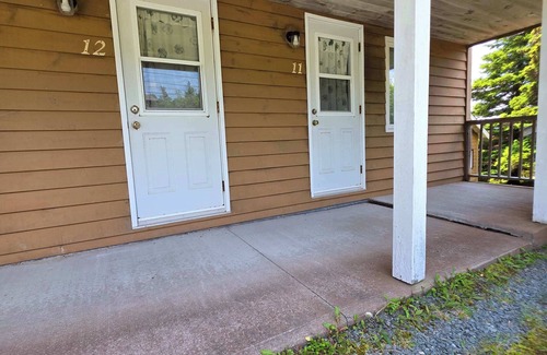 Hunts Point Apartamento | Hunts Point Rustic Coastal Retreat with King Bed