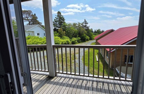 Hunts Point Apartamento | Hunts Point Rustic Coastal Retreat with King Bed