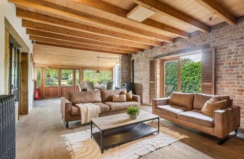 Oostkamp Casa | Huswell - Authentic vacation home 'De Blauwe Kroon'