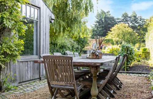 Oostkamp Casa | Huswell - Authentic vacation home 'De Blauwe Kroon'