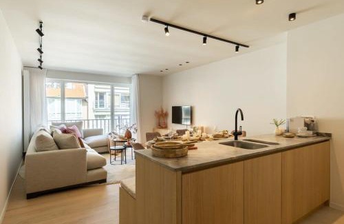Knokke Apartamento | Huswell - Central located apartment with parking in Knokke