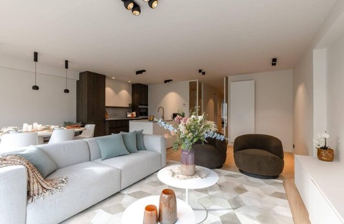 Knokke Apartamento | Huswell - Delux renovated apartment in Knokke