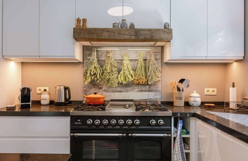 Het Rooi Casa | Huswell - Lovely retreat for 2 in Antwerp