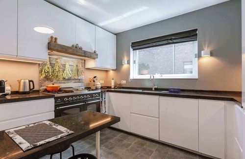 Het Rooi Casa | Huswell - Lovely retreat for 2 in Antwerp