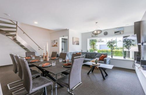Blankenberge Casa | Huswell - Spacious house with garden and parking