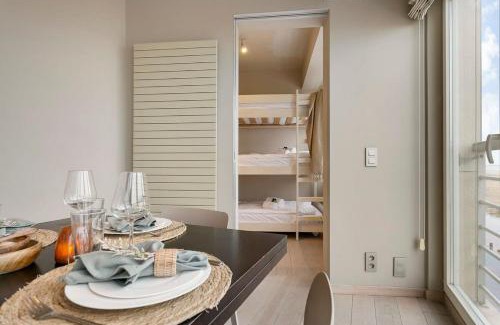 Knokke Apartamento | Huswell - Unique apartment with sea-view near the center