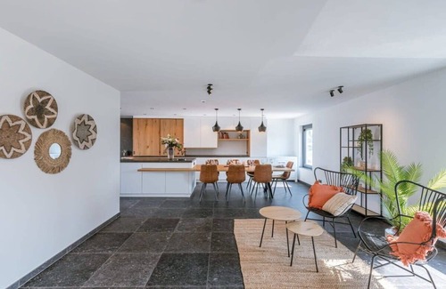Sint-Michiels Apartamento | Huswell - Unique apartment near Bruges with sunny terrace