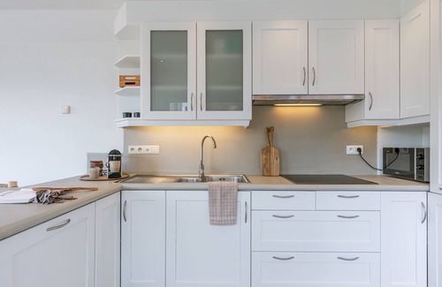 Lapscheure Casa | Huswell - Vacation home in Damme with sunny garden and views