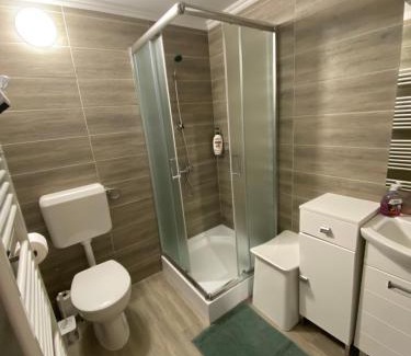 Ujhuta Apartamento | HUTA-TÚRA 42 Vendégház
