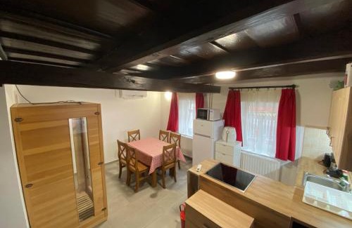 Ujhuta Apartamento | HUTA-TÚRA 42 Vendégház