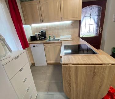 Ujhuta Apartamento | HUTA-TÚRA 42 Vendégház