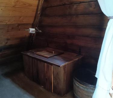 Pleine-Fougeres Chalet De Esquí | Hutte druidique 2 personnes