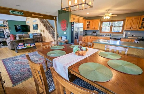 Steelville Casa | Huzzah Springs- hot tub, barrel sauna & arcade