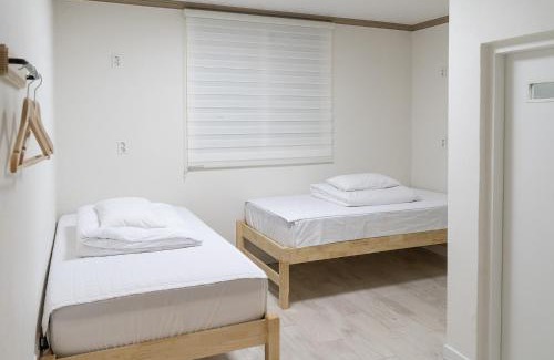 Gyeongju Casa | Hwarang Guesthouse