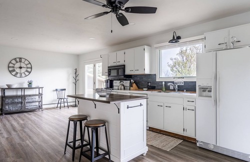 Bozeman Casa | Bellamente, casa remodelada al sur de Bozeman!
