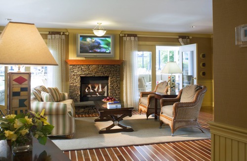 Hyannis Hotel | Hyannis Harbor Hotel