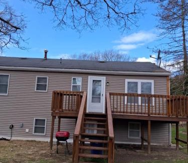 Hyannis Casa | Hyannis Hideaway in Cape Cod
