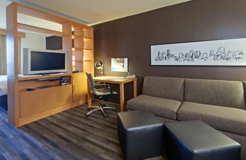 Houston Hotel | Hyatt House Houston Galleria