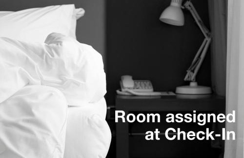 Florida Center Hotel | Hyatt Place across from Universal Orlando Resort